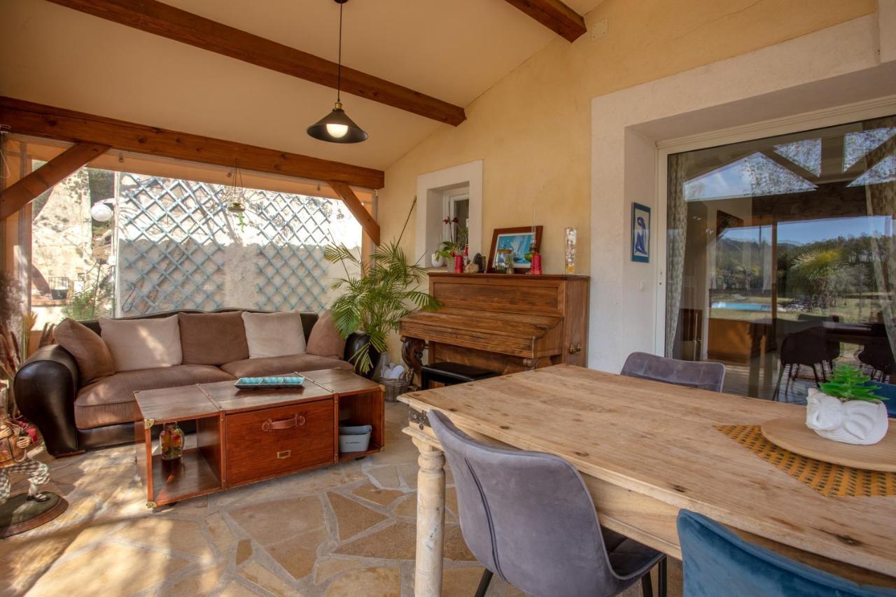 Villa Catalpa Avec Piscine Le Muy Luaran gambar